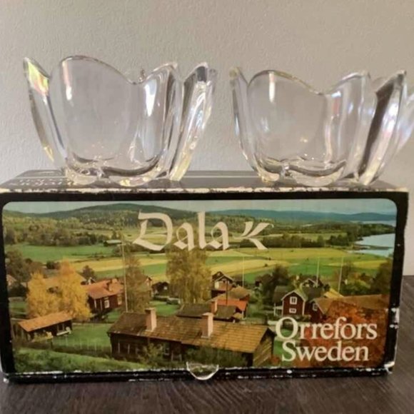 Vintage Orrefors Sweden Crystal Floral Shape Bowl - Picture 1 of 5